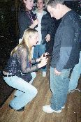 Loading...